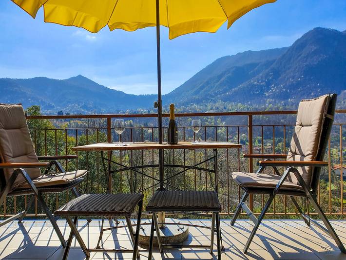 Ferienwohnung für 6 Personen, mit Balkon und Pool sowie Seeblick in Lago Maggiore (Lombardei) - 4