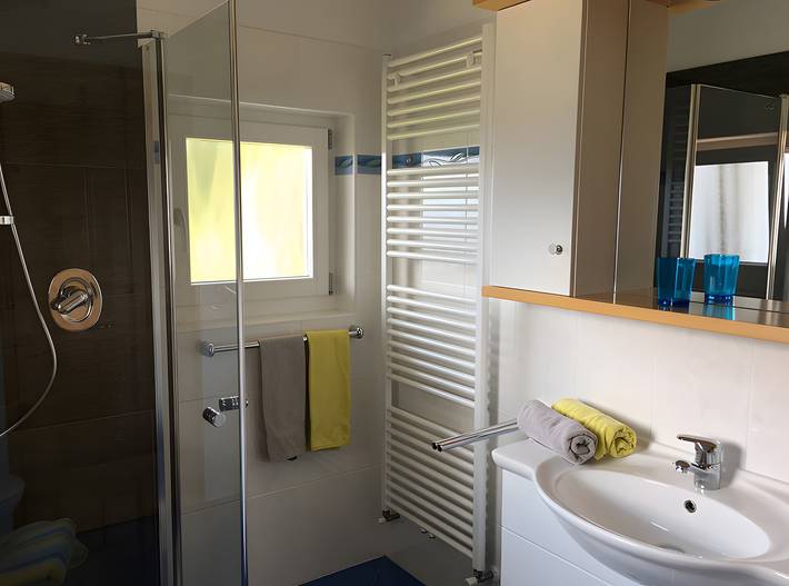 Apartamento inteiro, Apartamento "4 Latemar" com vista para a montanha, jardim partilhado e Wi-Fi in Nova Levante, Dolomiti Superski