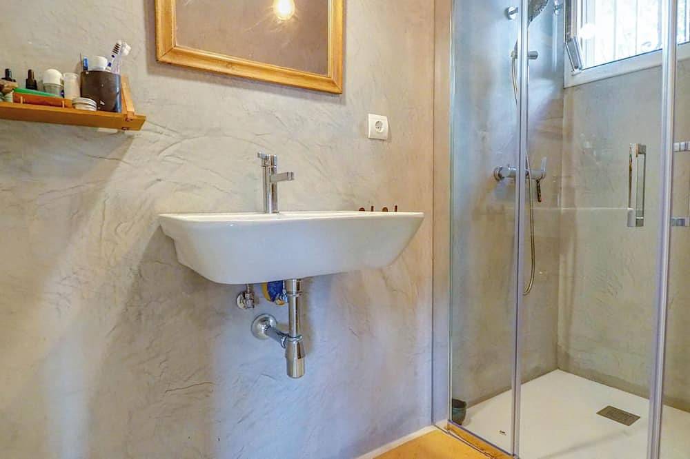 Entire apartment, Simba Apartment by Hello Homes Sitges in Sant Pere de Ribes, Garraf