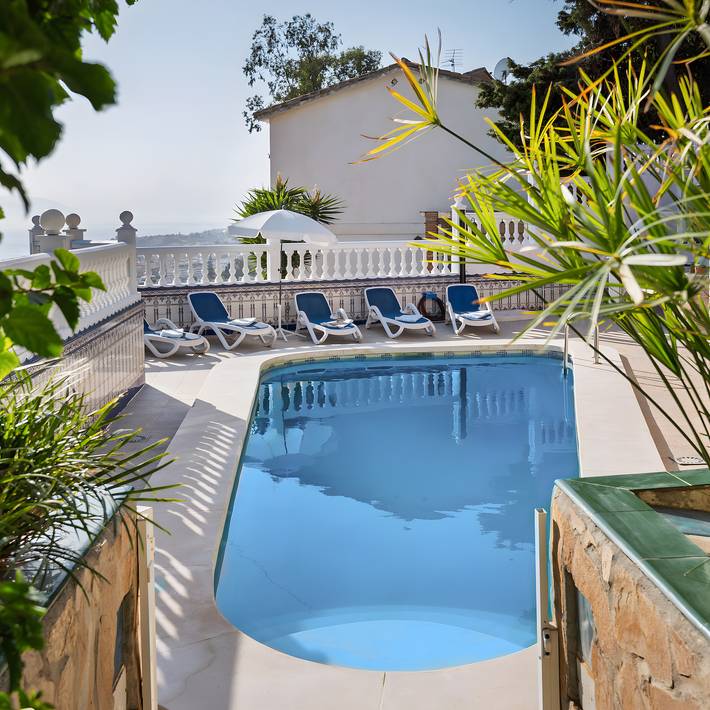 Casa de vacaciones para 9 personas, con balcón en Torre de Benagalbón