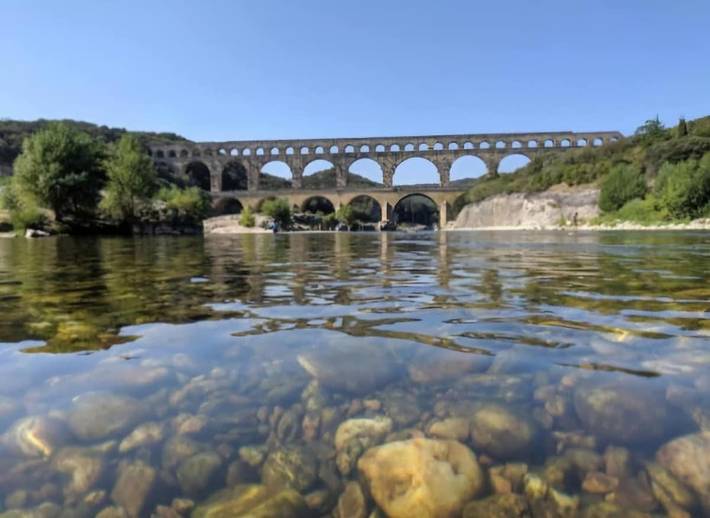 Gîte pour 2 personnes, avec jacuzzi ainsi que piscine et jardin à Remoulins - 2