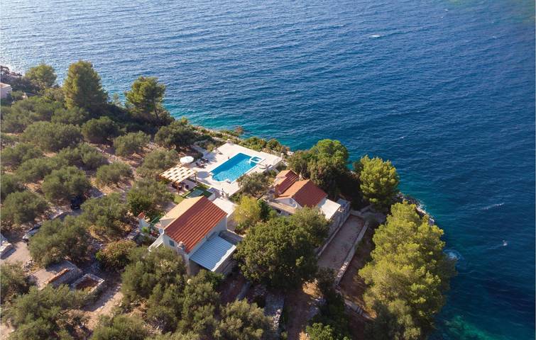 Hus för 4 Personer i Korčula
