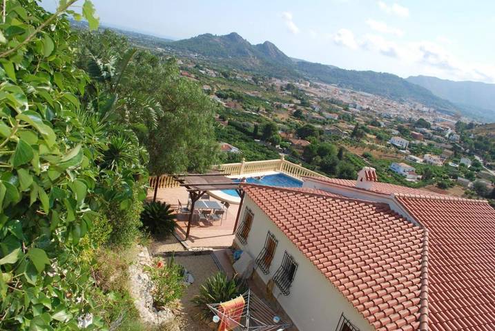 Casa rural para 8 personas, con vistas además de jardín y piscina en Pedreguer - 4