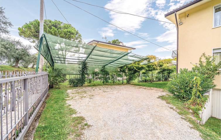 Gîte pour 4 personnes, avec terrasse et piscine à Lazise - 3