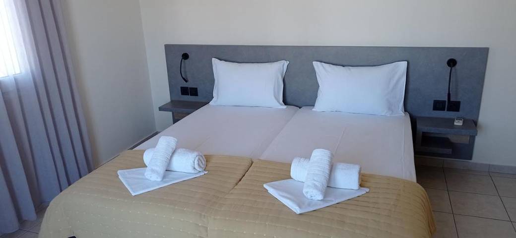 Ferienwohnung für 2 Personen, mit Balkon und Ausblick auf Kreta - 3