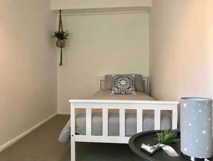 Entire apartment, Three-Bedroom Apartment in Helston, Cornwall