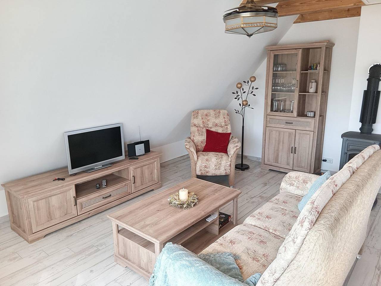Ganze Wohnung, Ferienwohnung für 4 Gäste mit Balkon, Parkplatz und Nähe Leipziger Neuseenland in Pegau, Burgenlandkreis