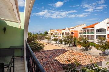 Appartement De Vacances pour 4 Personnes dans Saint-Cyr-sur-Mer, Région de Toulon, Photo 3