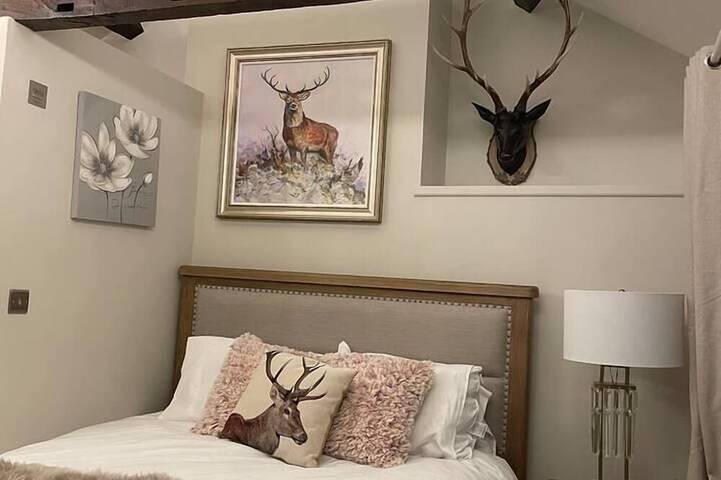 Holiday rental for 12 people in Ross-on-Wye