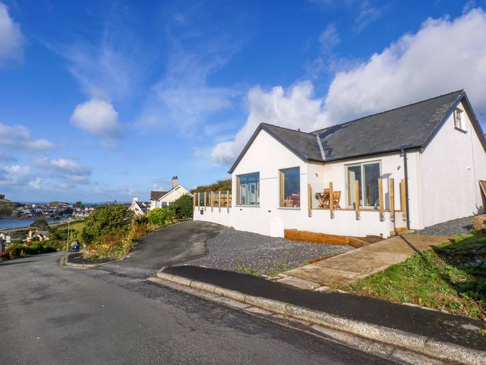 Cottage for 10 people in Criccieth