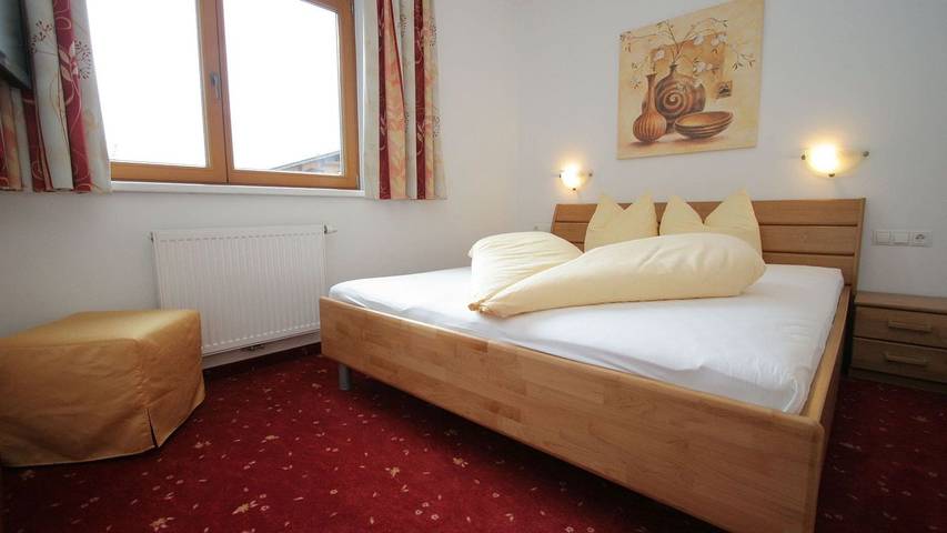 Ferienwohnung für 7 Personen, mit Balkon in Uderns - 4