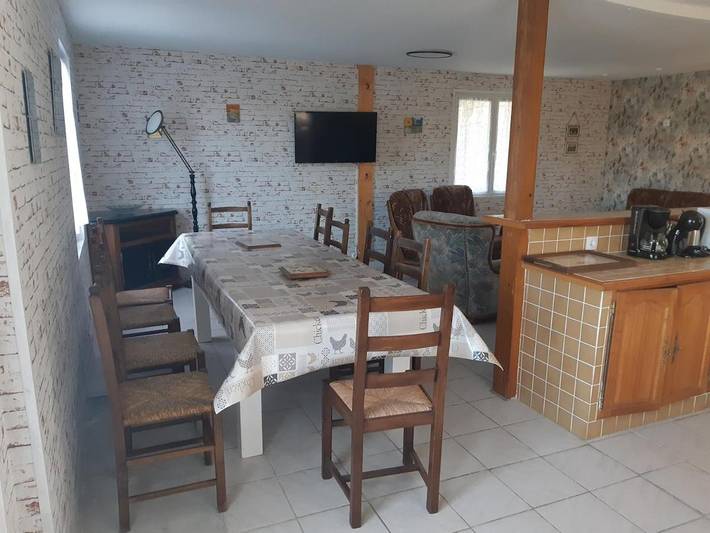 Location de vacances pour 10 personnes, avec vue et terrasse, animaux acceptés à Saint-Maurice-sur-Aveyron - 3