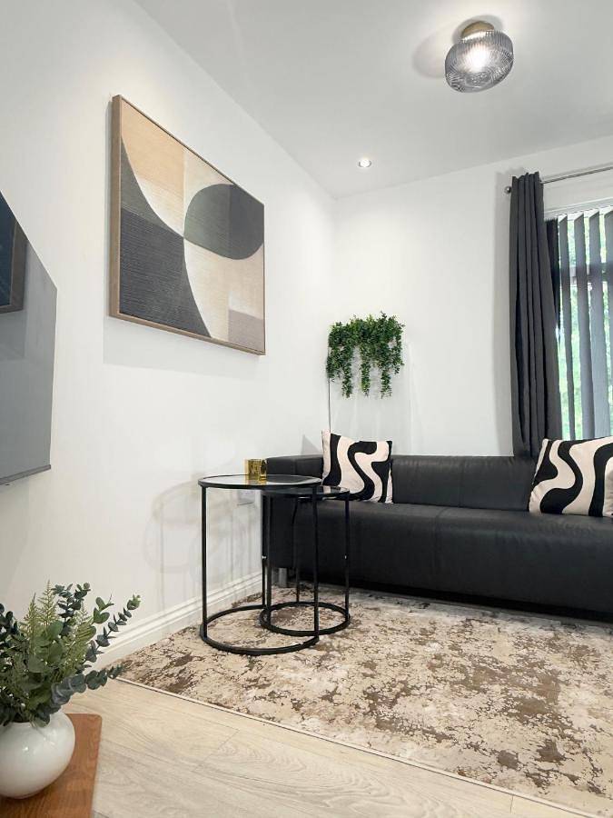Apartment for 4 people, with view in Northampton