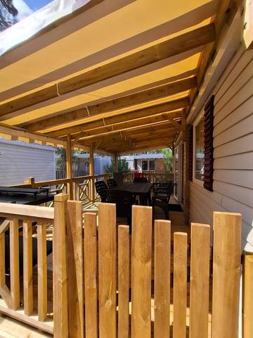 Camping pour 6 personnes, avec jardin, animaux acceptés dans Claouey