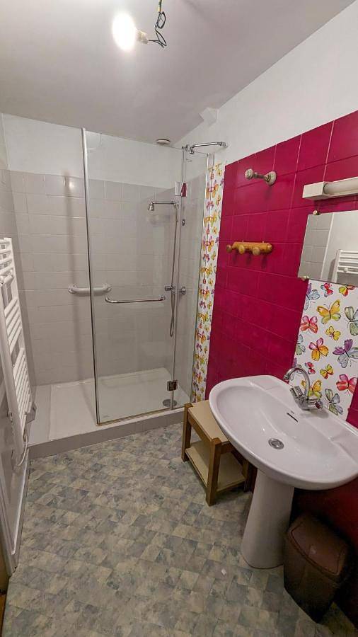 Location de vacances pour 10 personnes, avec vue et jardin, animaux acceptés à Mauron - 4