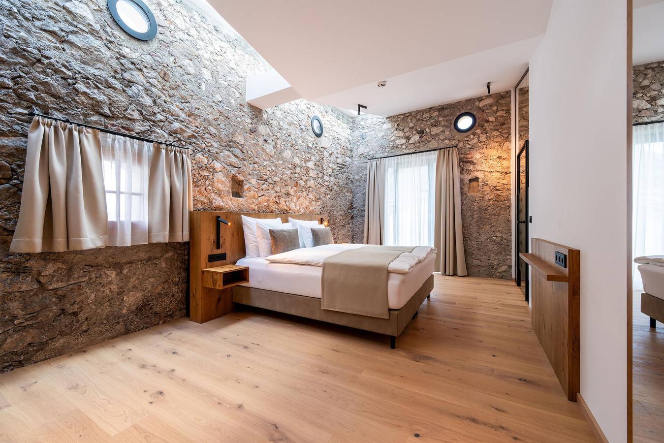 Ganze Ferienwohnung, Traube Loft in Rattenberg, Kitzbüheler Alpen