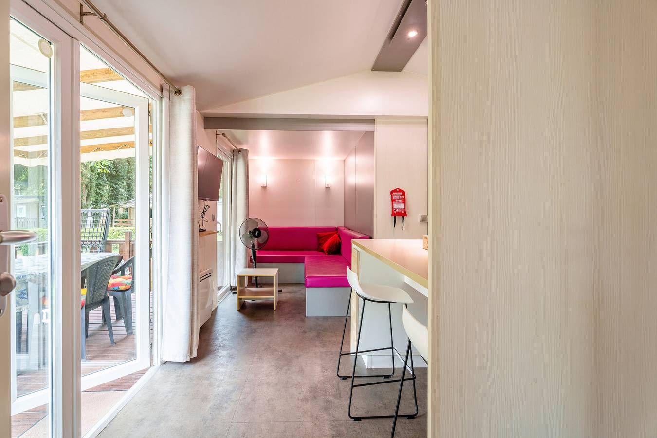 Appartement entier, Appartement 'Lydia's Mobilhome' avec piscine commune, terrasse privée et jardin privé in Boofzheim, Région de Sélestat-Erstein