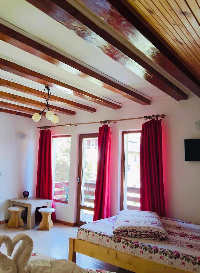Villa pour 7 personnes, avec Balcon et Terrasse à Alba (Romania)