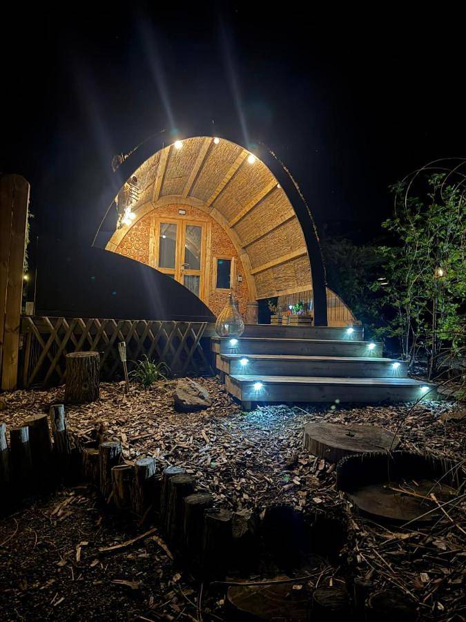Maison de campagne pour 2 personnes, avec Balcon et Jacuzzi ainsi que Terrasse et Jardin
