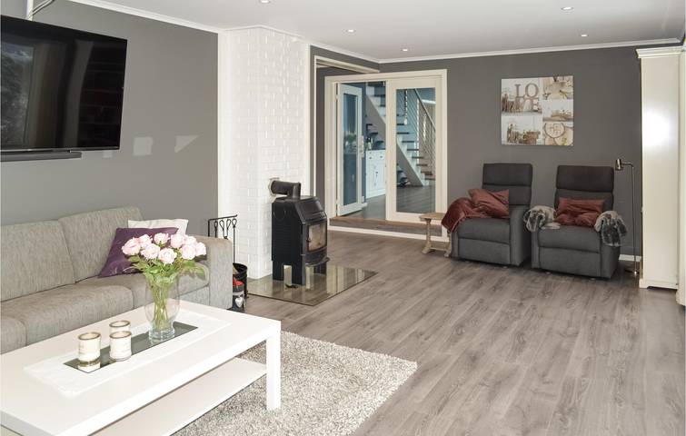 Ferienhaus für 8 Personen mit Garten in Sandefjord