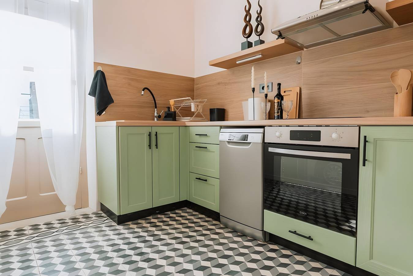Geheel appartement, Appartement 'Casa Autentica 1933' met Privébalkon in Kos Stad, Kos