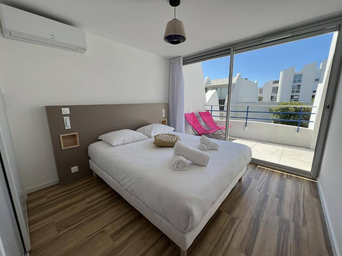 Apartment with Terrace in Le Couchant, La Grande-Motte