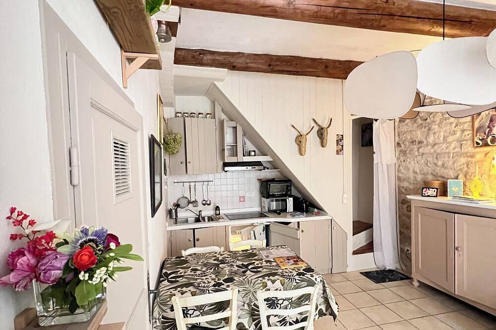 Maison au coeur du village, pleine de charme in Saint-Rémy-de-Provence, Région d'Arles