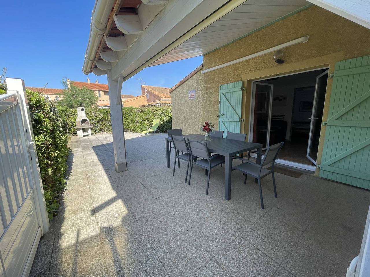 Charmante Villa 3P, Clim, Piscine, Tennis, à 200m Plage, Saint-Cyprien in Saint-Cyprien-Plage, Saint-Cyprien