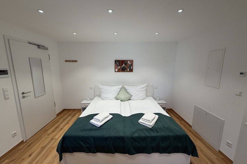 Ganze Wohnung, Compact Studio 14 Min Legoland Burgau | Smart Lock + Wlan in Burgau, Bayerisch Schwaben
