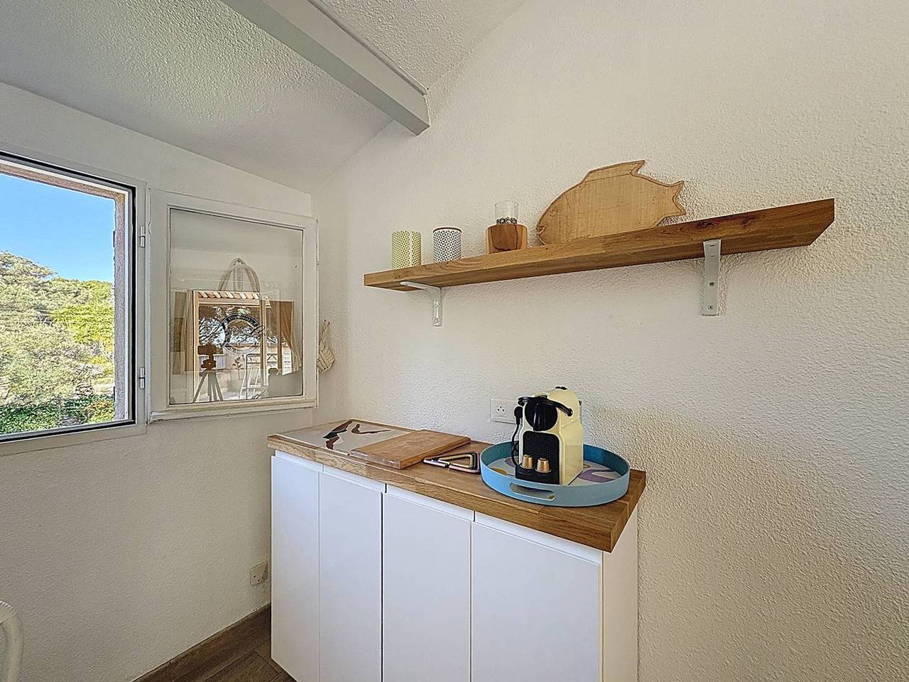 Appartement entier, Charmant T2 duplex avec clim' et parking privé, proche plage in Les Lecques, Saint-Cyr-sur-Mer