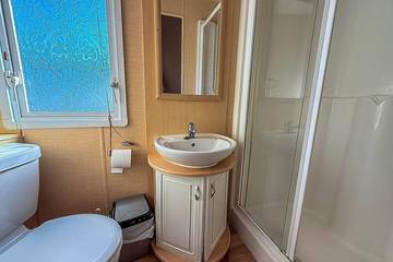 Glamping for 8 People in Skegness, Lincolnshire, Photo 4