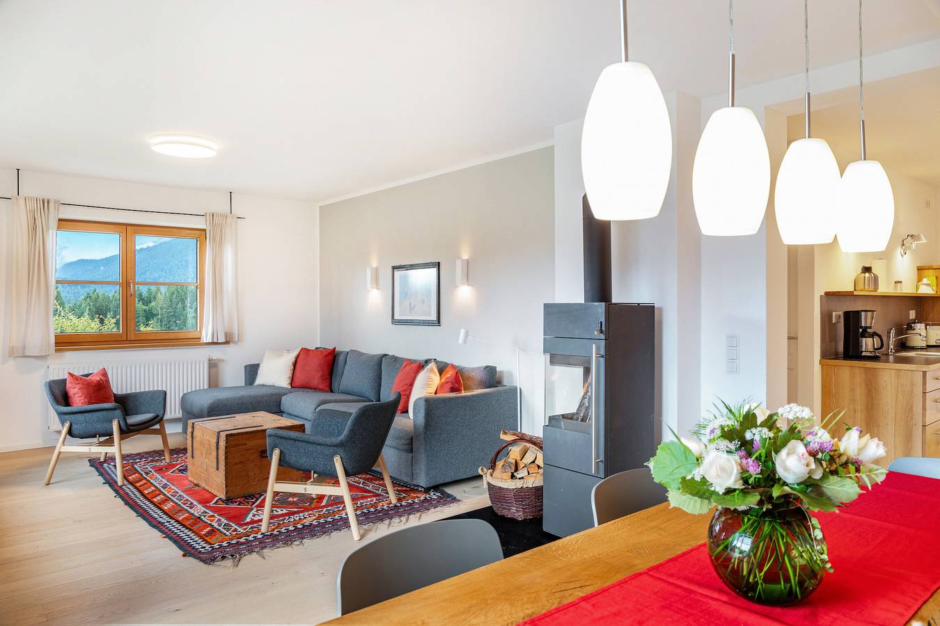 Ganze Wohnung, Apartment '180 Grad' mit Bergblick, privater Terrasse und Wlan in Mittenwald, Bayerische Alpen