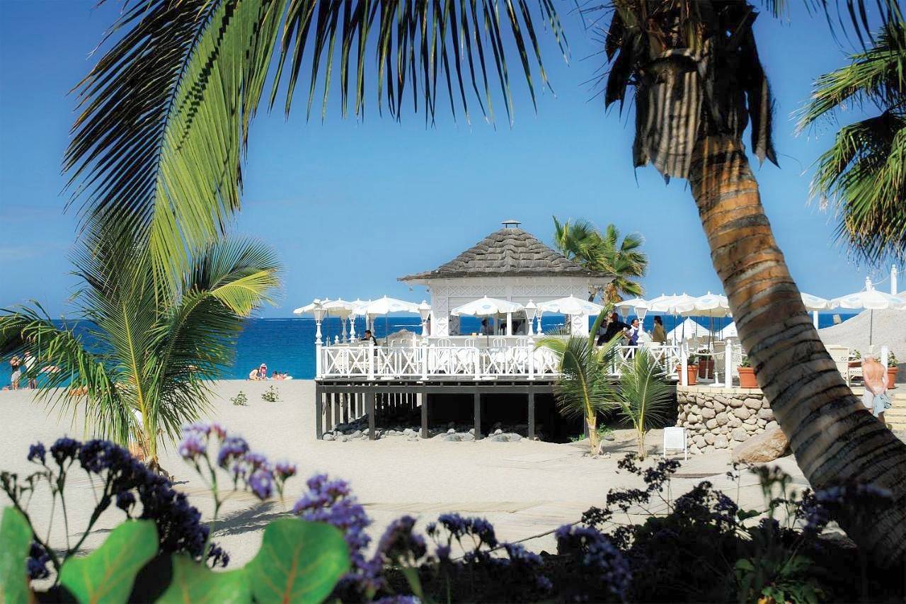 Bahia del Duque in Playa del Duque, Adeje