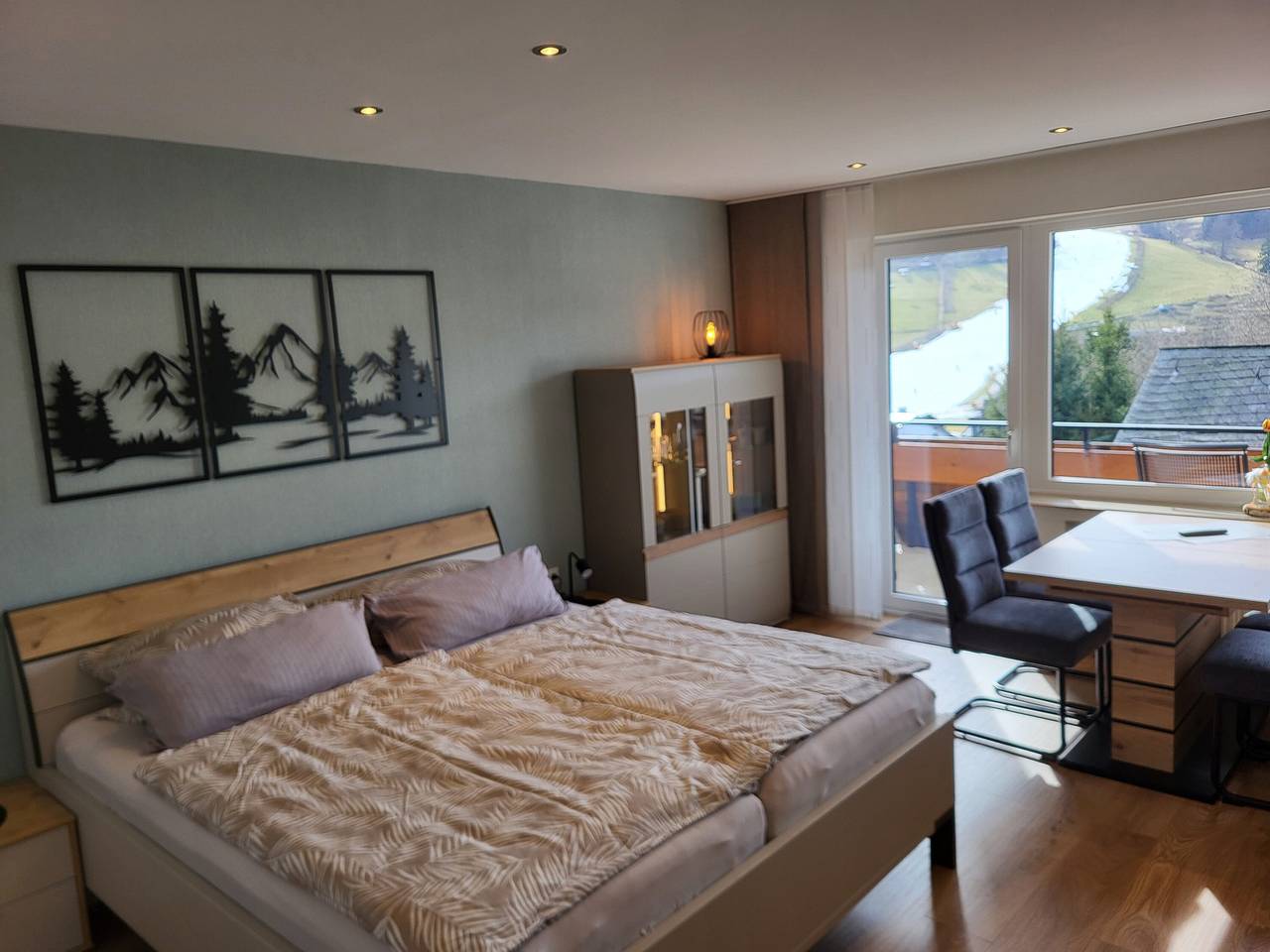 Ganze Wohnung, Ferienwohnung 'Appartment 3' mit Bergblick, Balkon und Wi-Fi in Willingen, die Mittelgebirge