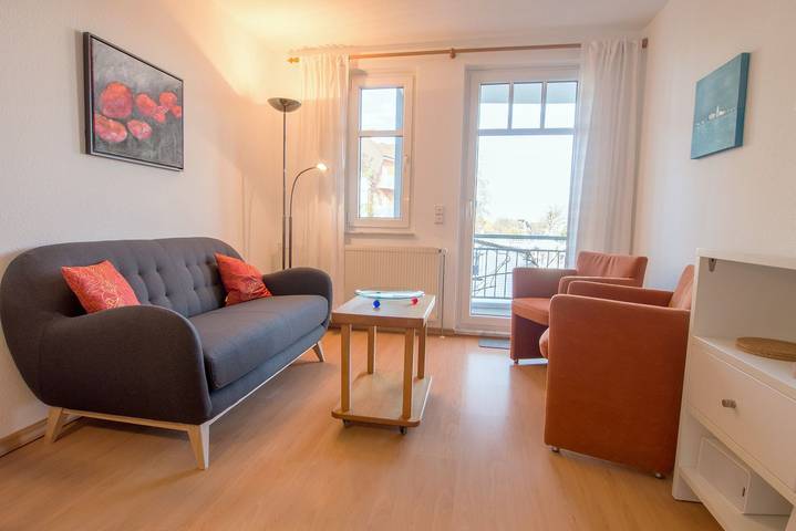 Ferienwohnung für 4 Personen, mit Balkon in Zingst