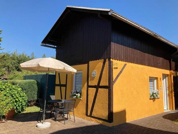 Ferienhaus für 2 Personen, mit Terrasse und Garten sowie Ausblick