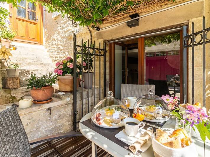 Charmanter Aufenthalt in Savigny les Beaune: moderner Komfort und Terrasse in Savigny-lès-Beaune, Beaune und Umgebung