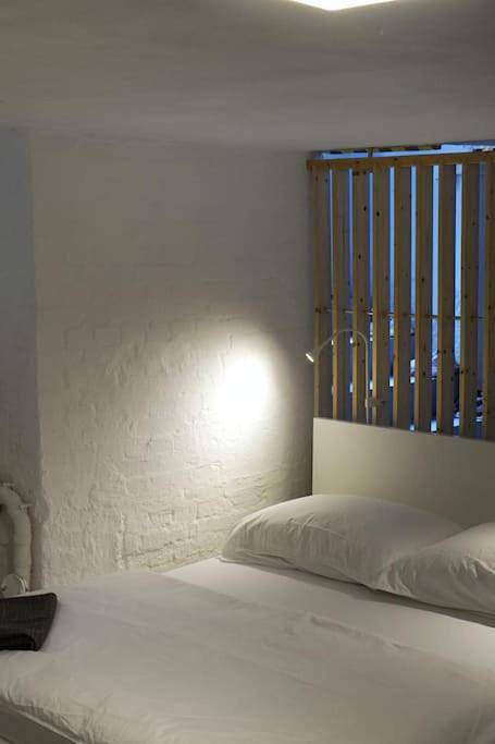 Ganze Wohnung, Central, cozy & beautiful designed 2-rooms Apt. near river in Berlin Innenstadt, Berlin