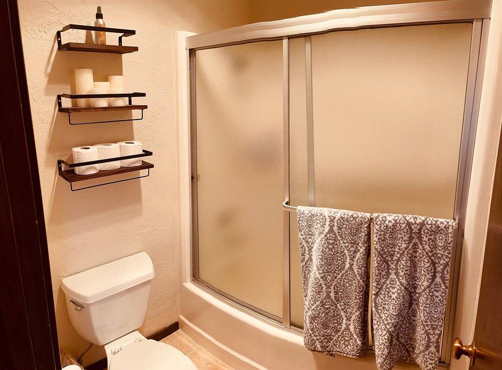 Ganze Wohnung, Room With a View Condo, Sharc passes included. in Sunriver, Deschutes County