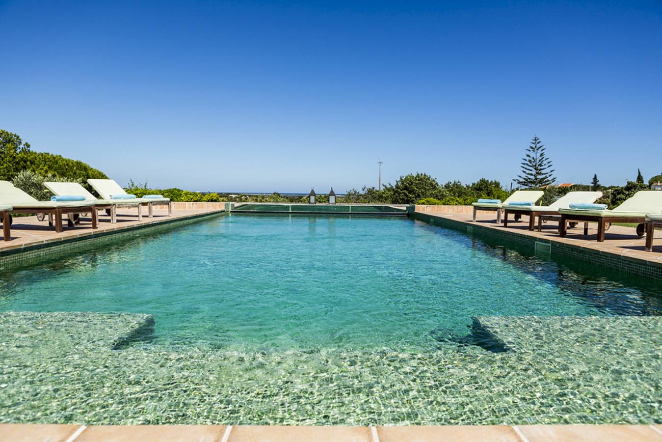 Villa para 12 pessoas com jardim in Moncarapacho, Ria Formosa