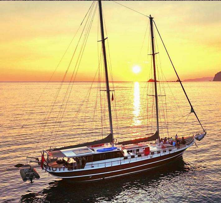 Boot für 10 Personen, mit Terrasse und Ausblick in Montenegro - 2
