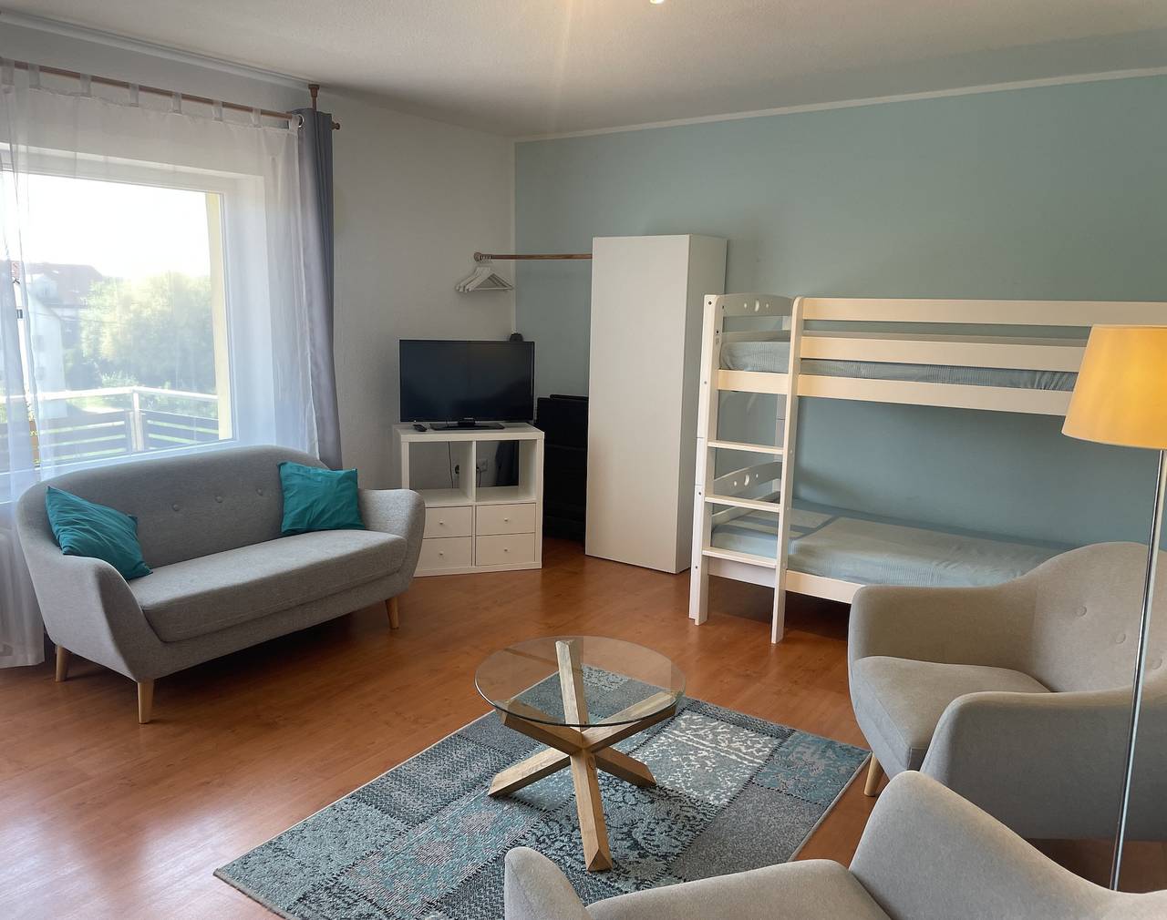 Ganze Wohnung, Ferienwohnung '2 Mit 60qm' mit Balkon und Wi-Fi in Oberuhldingen, Uhldingen-Mühlhofen