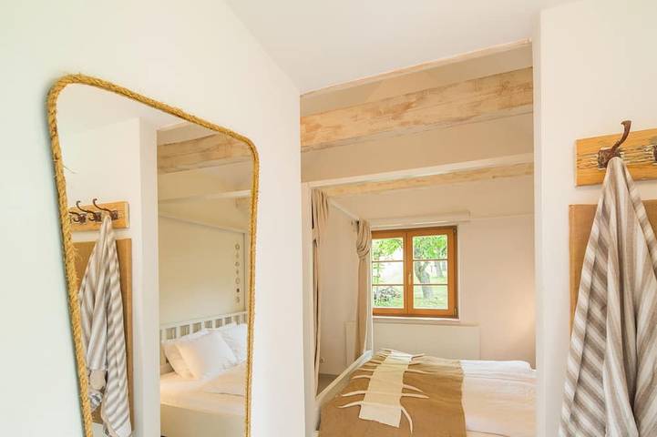 Chalet für 4 Personen, mit Sauna und Terrasse sowie Garten, mit Haustier im Burgenland