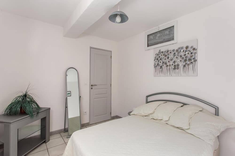 Holiday Home Berre near Monaco Marina in Berre-les-Alpes, Nice region