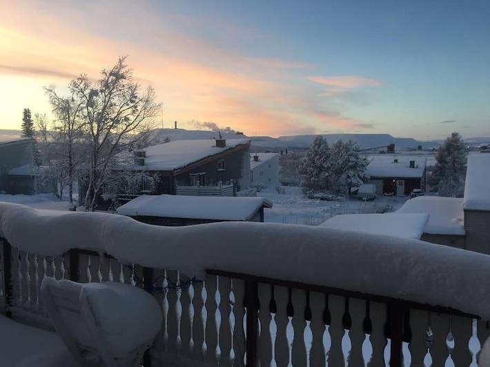 Villa för 8 Personer, med bastu samt utsikt och trädgård i Kiruna