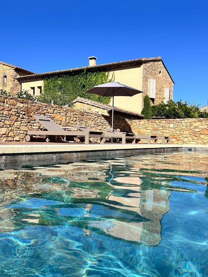 Location de vacances pour 6 personnes, avec jardin ainsi que vue et piscine à Aigaliers - 4