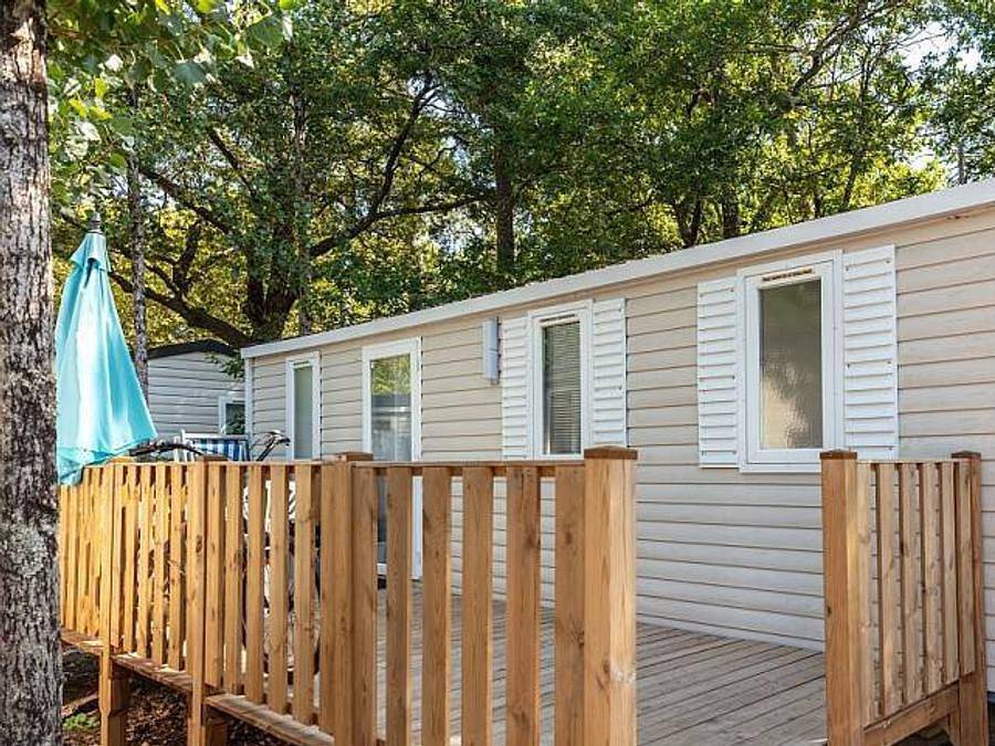 Camping Le Chêne Gris - Mobilhome 4 personas - Confort | 2 Dormitorios | 4 Pers. | Terraza, elevada, no cubierta | Aire acondicionado in Faremoutiers, Sena y Marne