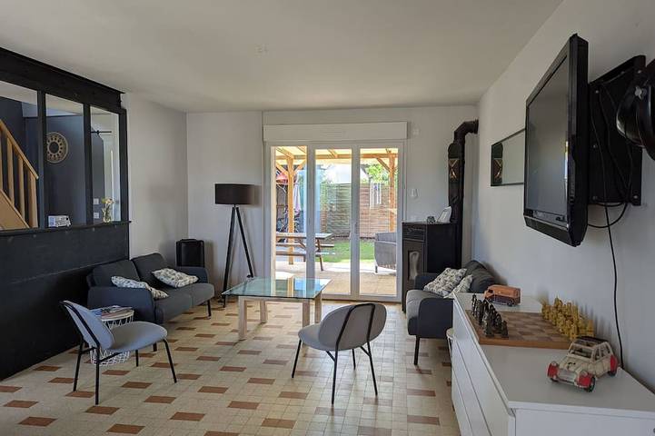 Gîte pour 6 personnes, avec jardin