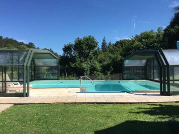 Gîte pour 4 personnes, avec terrasse et jardin à Meyrals