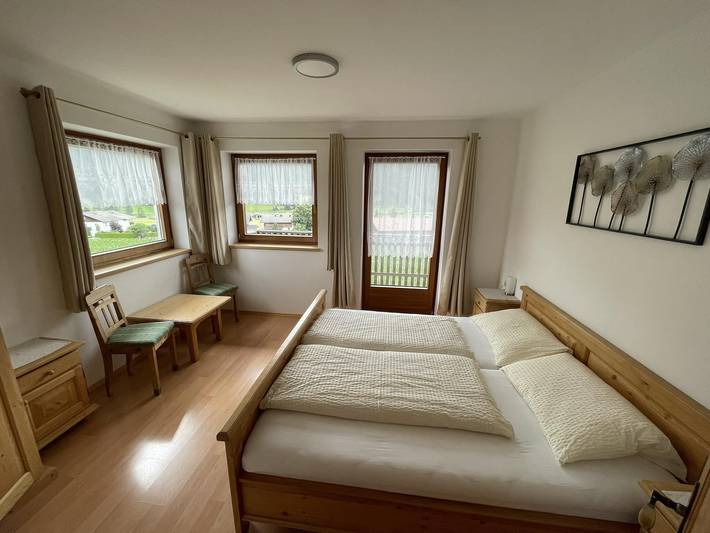 Ganze Ferienwohnung, Appartement Dolomitenblick in Villgratner Berge, Strassen im Hochpustertal